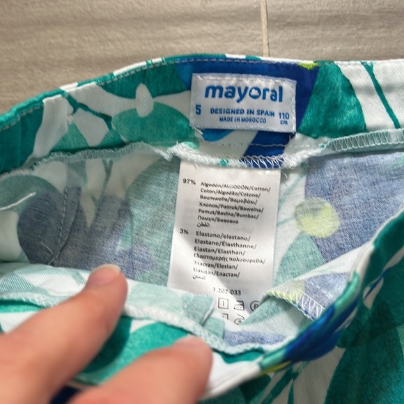 Spring Mayoral 5T shorts! 🌼 - Picture 3 of 3